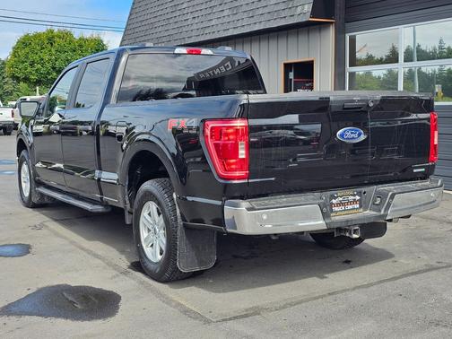 Agate Black 2022 Ford F-150 XLT