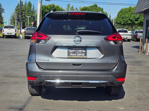 Magnetic Black 2017 Nissan Rogue SV