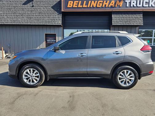 Magnetic Black 2017 Nissan Rogue SV