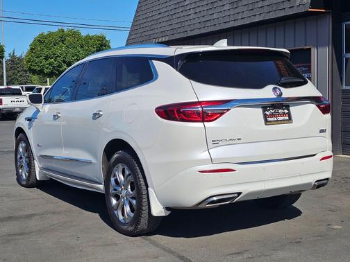 White Frost Tricoat 2020 Buick Enclave Avenir