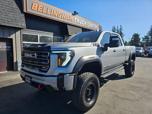 Sterling Metallic 2025 GMC Sierra 3500 AT4