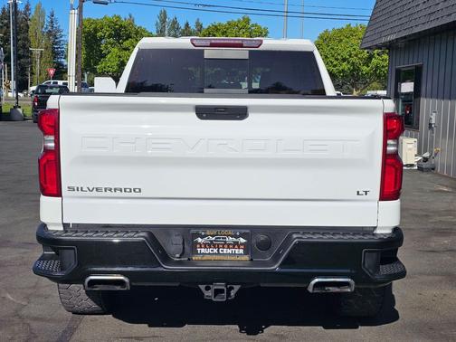 Summit White 2019 Chevrolet Silverado 1500 LT Trail Boss