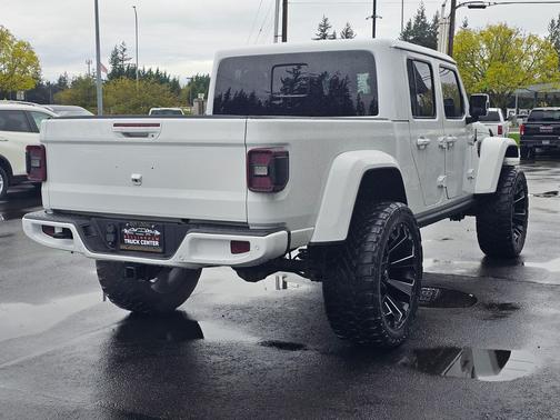 Bright White Clear Coat 2021 Jeep Gladiator High Altitude