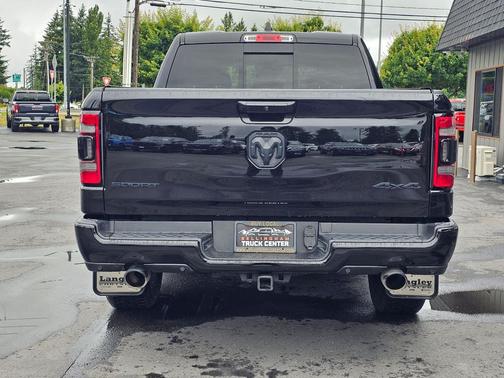 Diamond Black Crystal Pearl Coat 2019 RAM 1500 Rebel