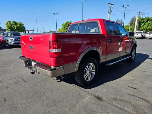 2005 Ford F-150 XLT SuperCrew