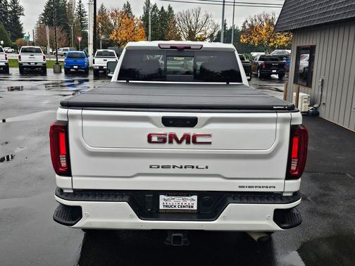 2023 GMC Sierra 2500 Denali