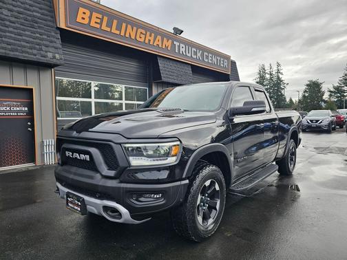Diamond Black Crystal Pearlcoat 2019 RAM 1500 Rebel