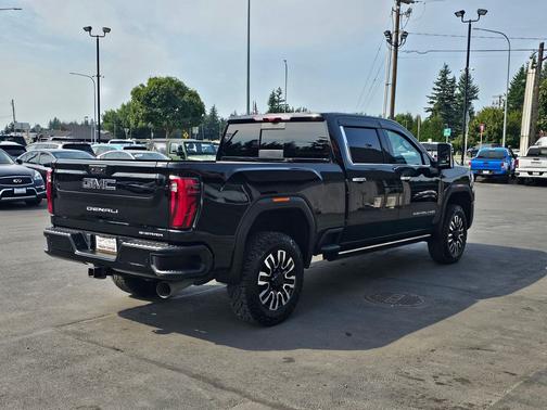 2024 GMC Sierra 3500 Denali