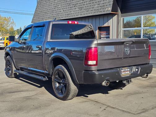 Granite Crystal Metallic Clear Coat 2021 RAM 1500 Classic SLT
