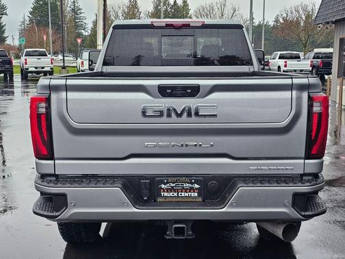 2025 GMC Sierra 3500 Denali