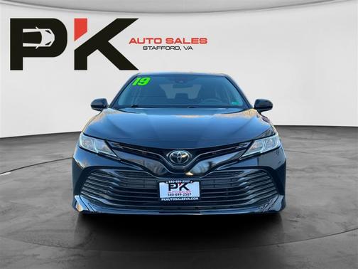 2019 Toyota Camry LE