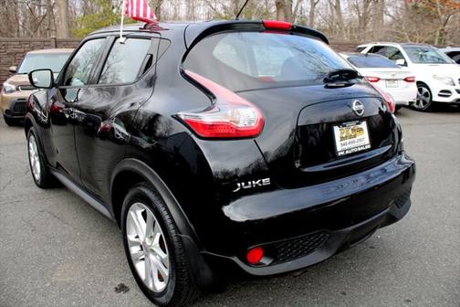 2017 Nissan Juke S AWD