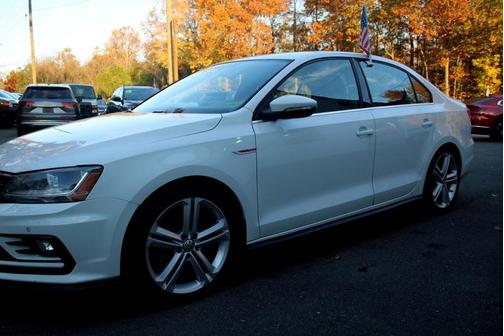 2017 Volkswagen Jetta GLI