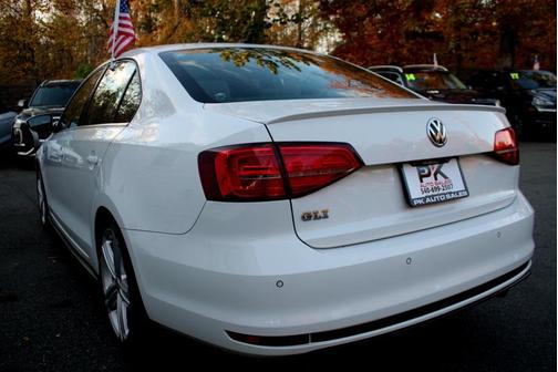 2017 Volkswagen Jetta GLI
