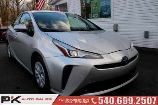 2020 Toyota Prius LE