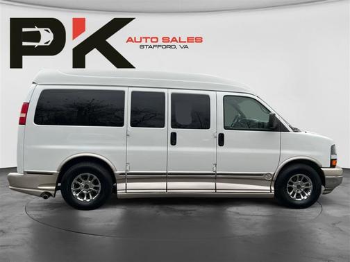 2004 Chevrolet Express 1500 Base