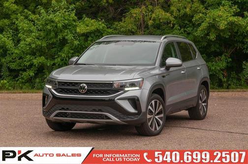 Platinum Gray Metallic 2022 Volkswagen Taos S