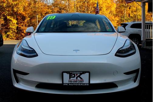 2019 Tesla Model 3 Performance