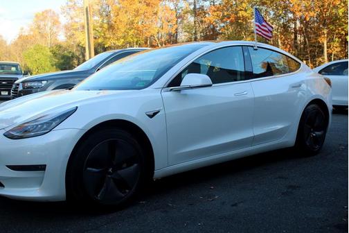 2019 Tesla Model 3 Performance