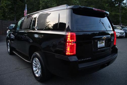 2020 Chevrolet Suburban LT