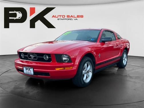 2007 Ford Mustang Deluxe