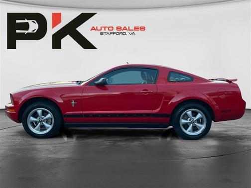 2007 Ford Mustang Deluxe