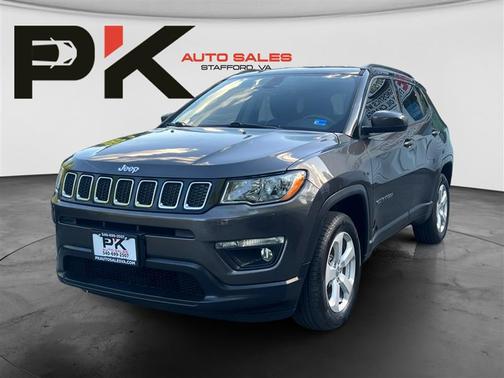 Granite Crystal Metallic Clearcoat 2018 Jeep Compass Latitude
