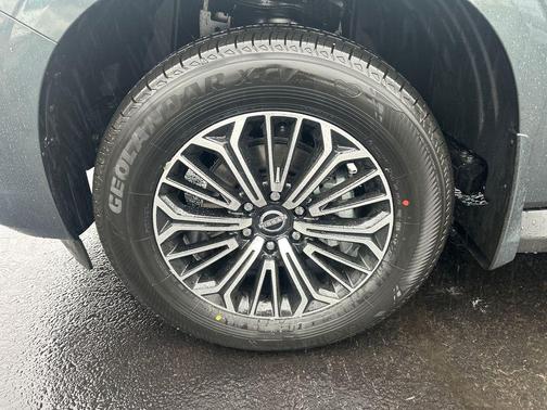 2025 Nissan Armada SL