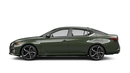 2025 Nissan Altima SR