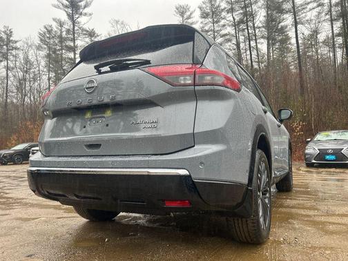 2025 Nissan Rogue Platinum