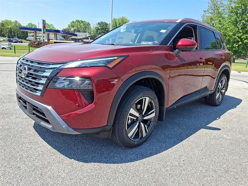 2025 Nissan Rogue SL