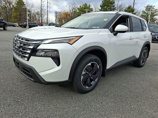 Everest White P 2026 Nissan Rogue SV