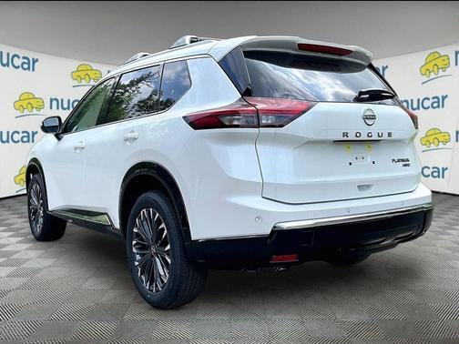 Everest White P 2026 Nissan Rogue Platinum