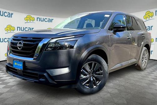 2025 Nissan Pathfinder S