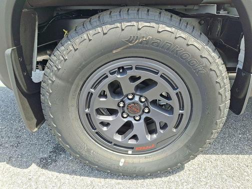 White 2026 Nissan Frontier PRO-4X