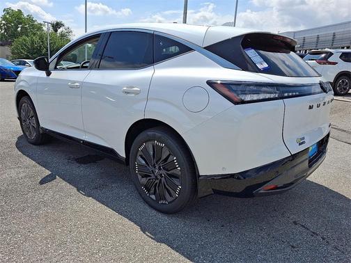 2025 Nissan Murano Platinum