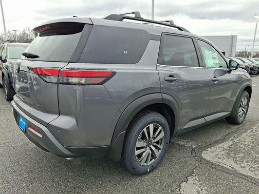 Gun Metallic 2026 Nissan Pathfinder SL