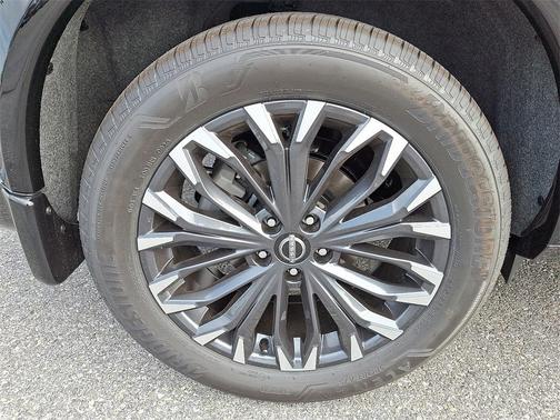 2025 Nissan Rogue Platinum