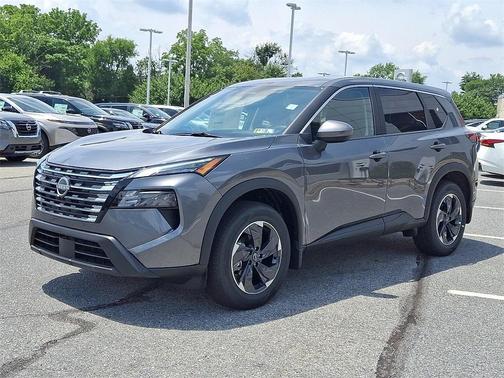2025 Nissan Rogue SV