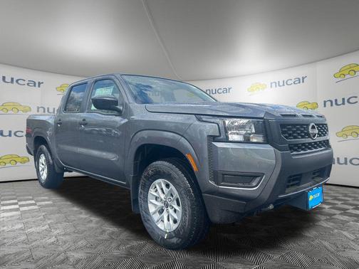 2025 Nissan Frontier S