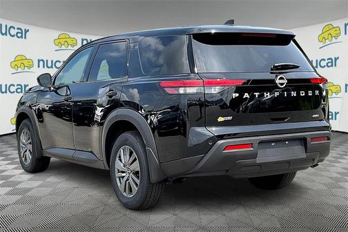 2025 Nissan Pathfinder S