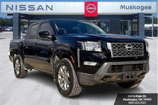 2024 Nissan Frontier SV