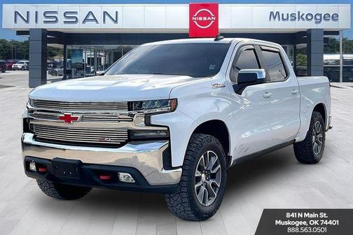 Summit White 2019 Chevrolet Silverado 1500 LT