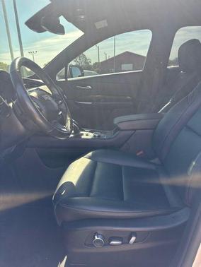 Radiant Silver Metallic 2021 Cadillac XT4 Sport