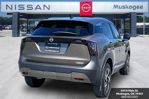 Canyon Bronze Metallic 2026 Nissan Kicks SV