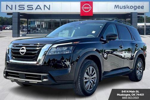 2025 Nissan Pathfinder SV FWD