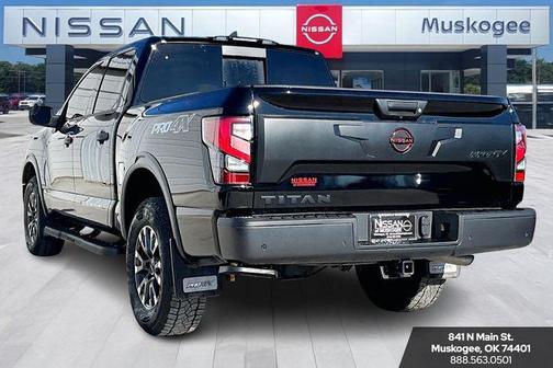 2024 Nissan Titan PRO-4X
