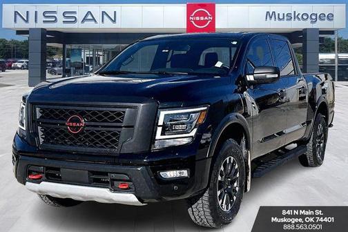 2024 Nissan Titan PRO-4X