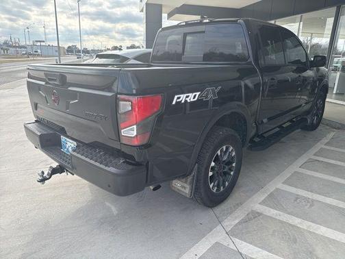 2024 Nissan Titan PRO-4X