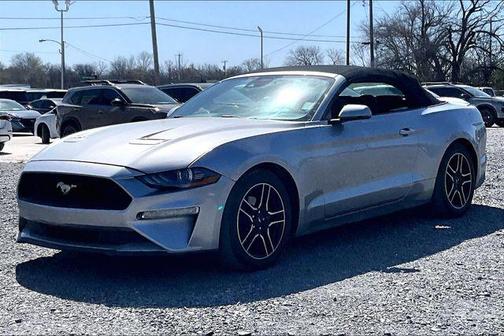 2022 Ford Mustang EcoBoost Premium